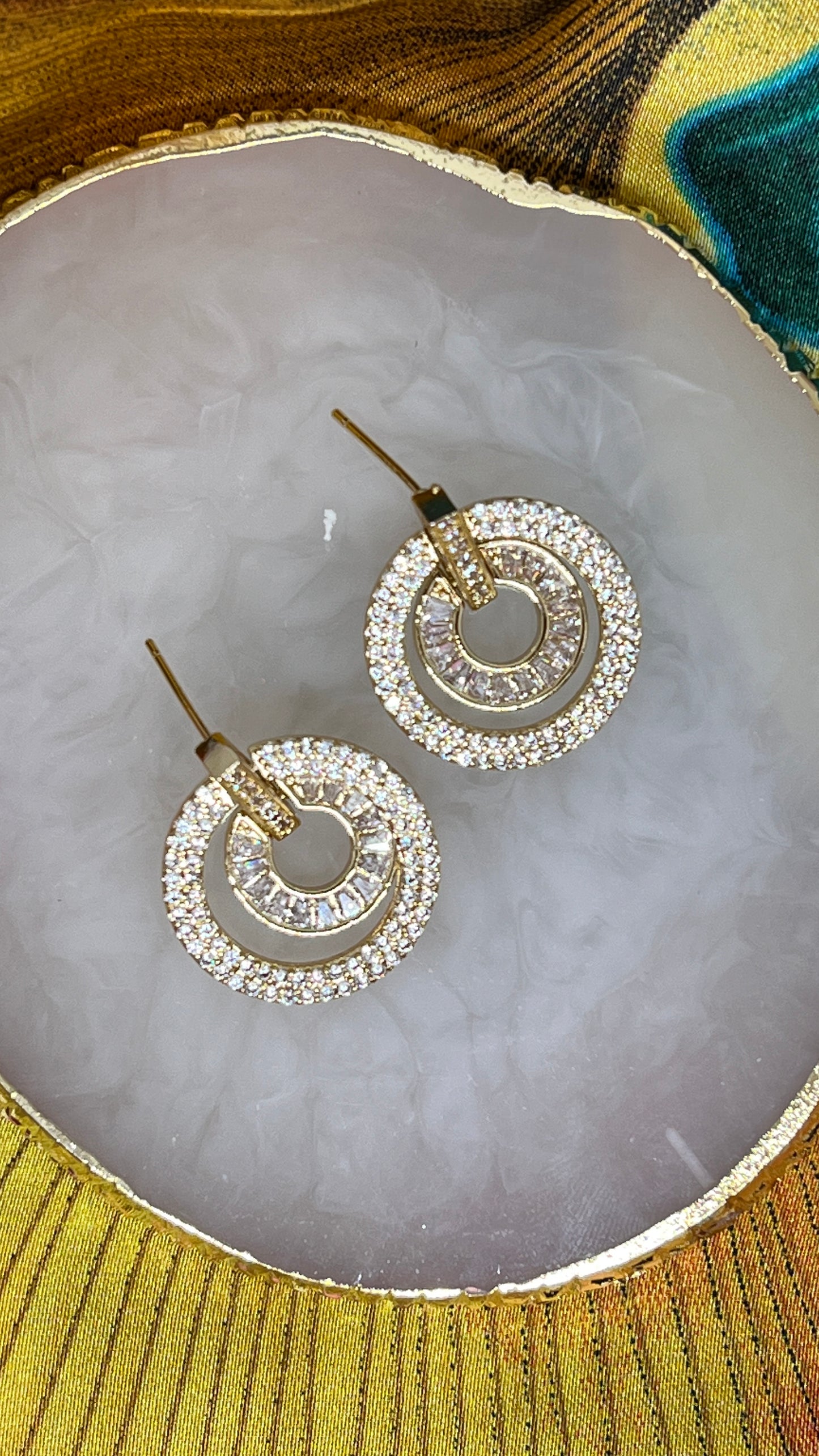 Double circle earrings