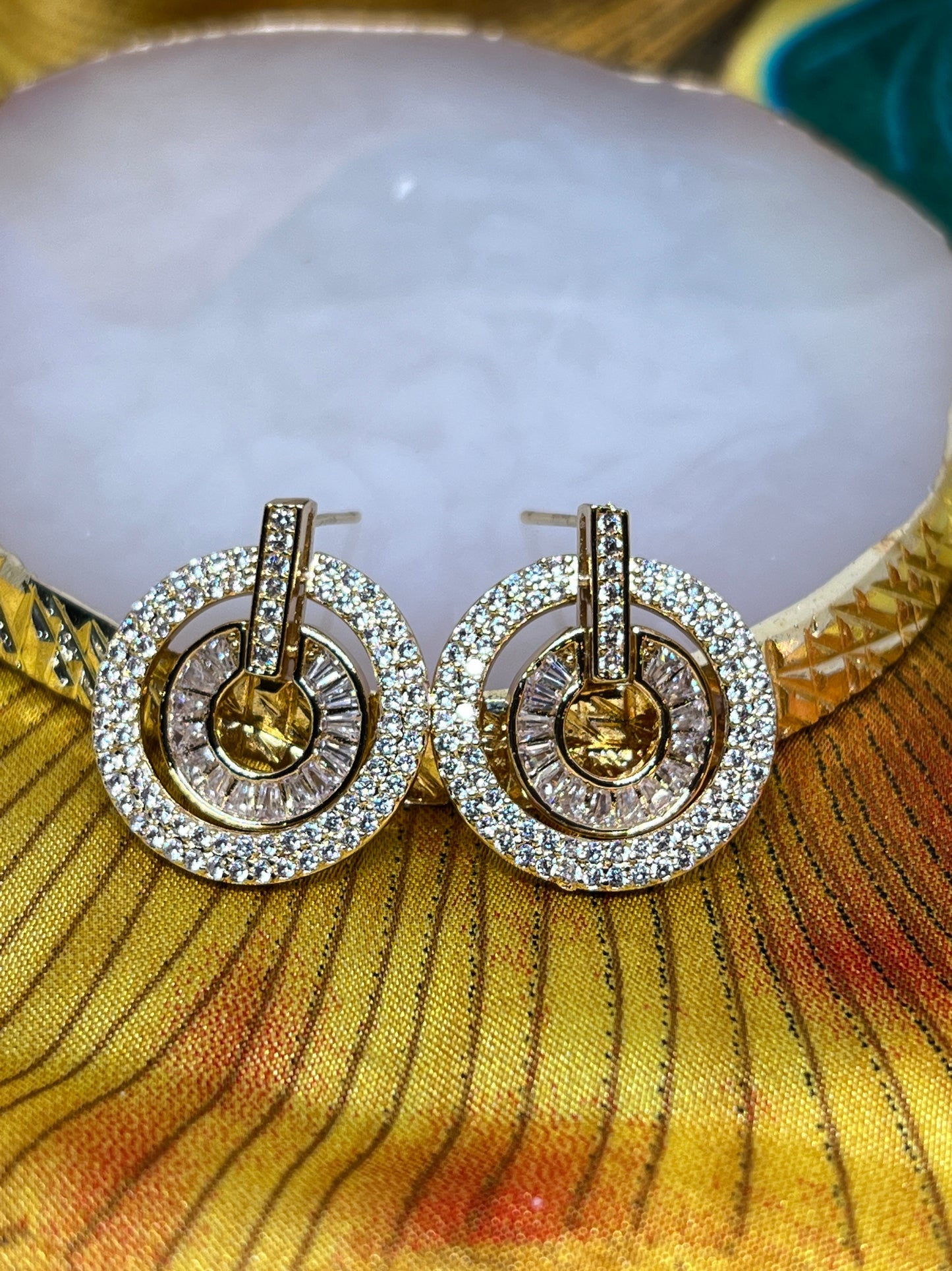 Double circle earrings